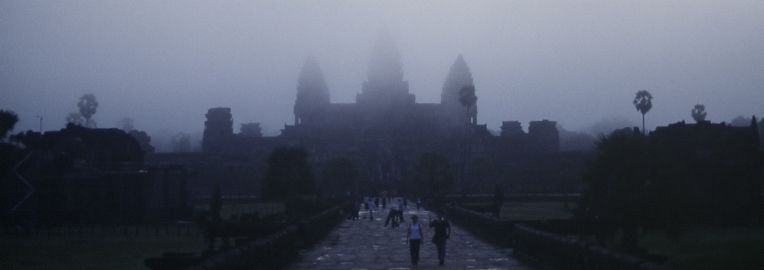 Angkor Wat dans la brume
